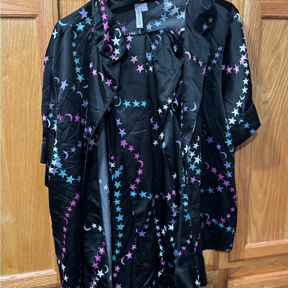 Black Star Patterned PJ Set